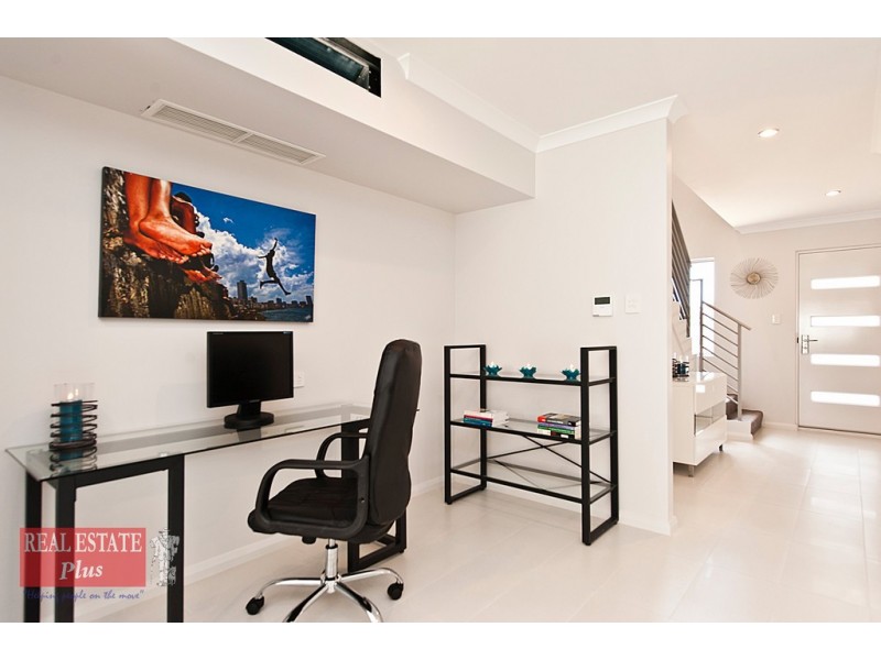 Unit 1, 39 Edinburgh Road, Forrestfield WA 6058