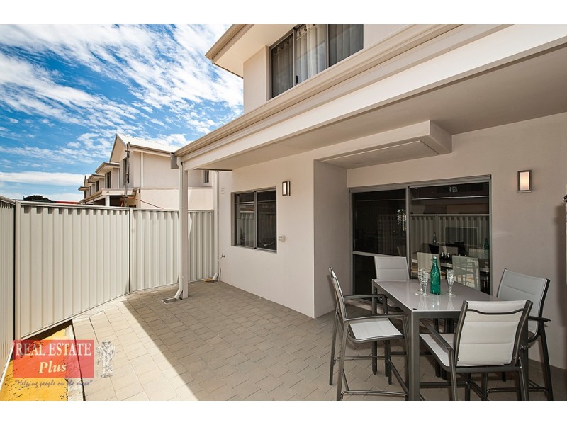 Unit 1, 39 Edinburgh Road, Forrestfield WA 6058