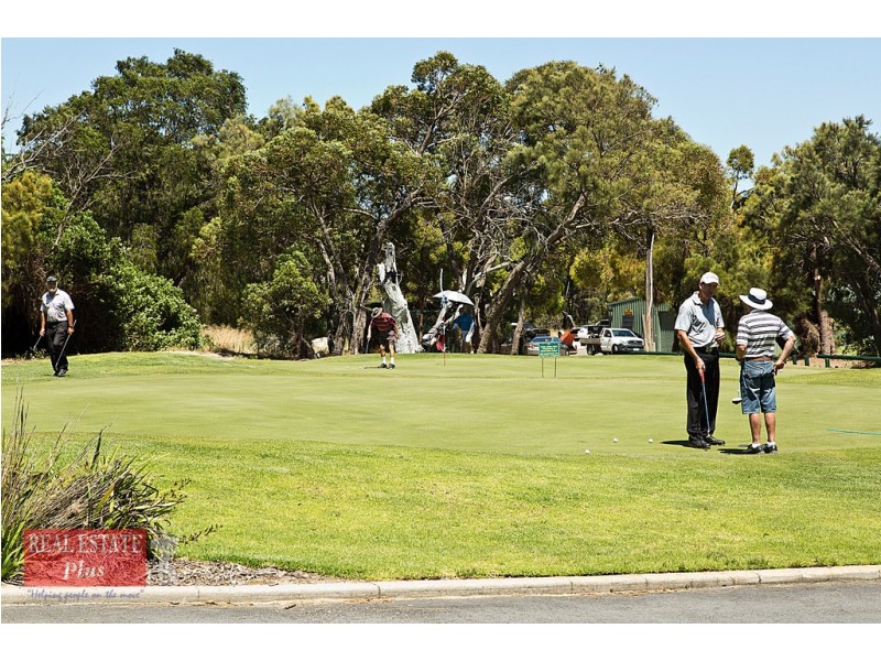 Unit 1, 39 Edinburgh Road, Forrestfield WA 6058