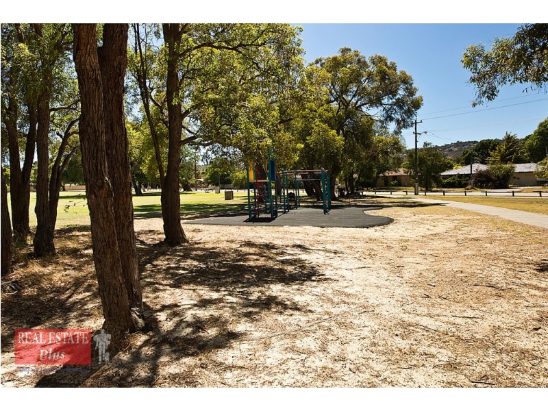 Unit 1, 39 Edinburgh Road, Forrestfield WA 6058