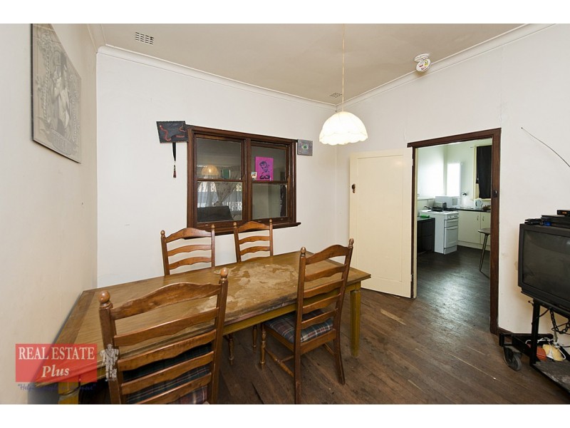 25A Charles Street, Midland WA 6056