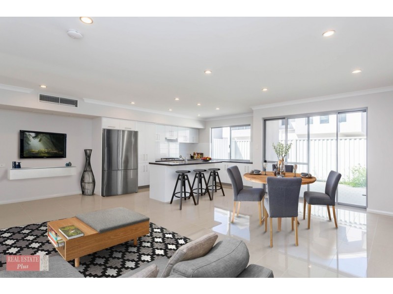 Unit 5, 39 Edinburgh Road, Forrestfield WA 6058