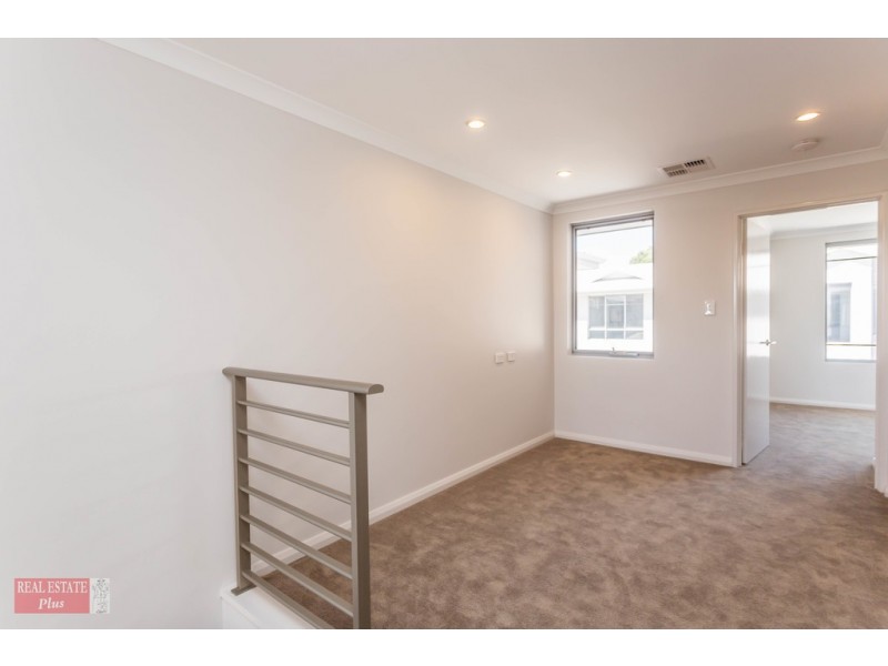 Unit 5, 39 Edinburgh Road, Forrestfield WA 6058