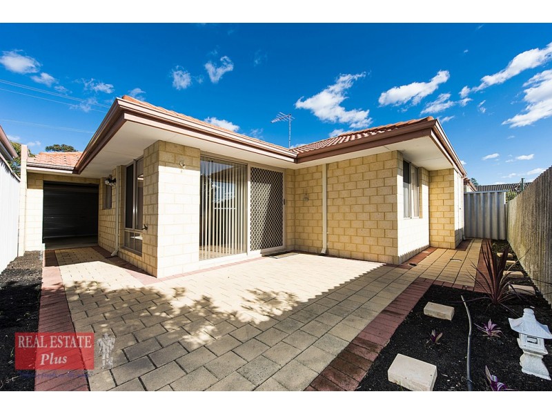 15B Charles East Street, Midland WA 6056