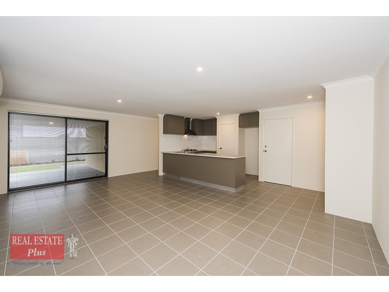 23 Harvey Crescent, South Yunderup WA 6208