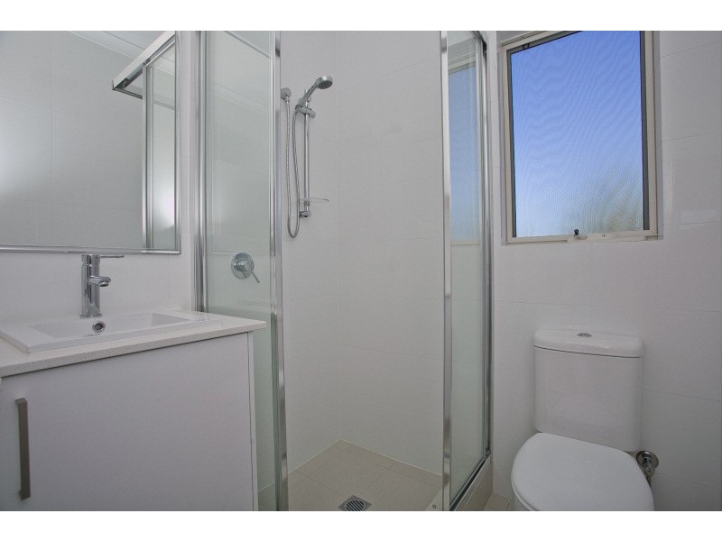 6/2A Wroxton Street, Midland WA 6056