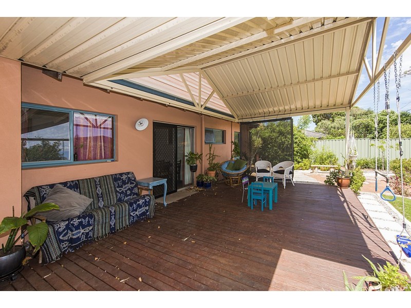5 Worralda Street, Maida Vale WA 6057