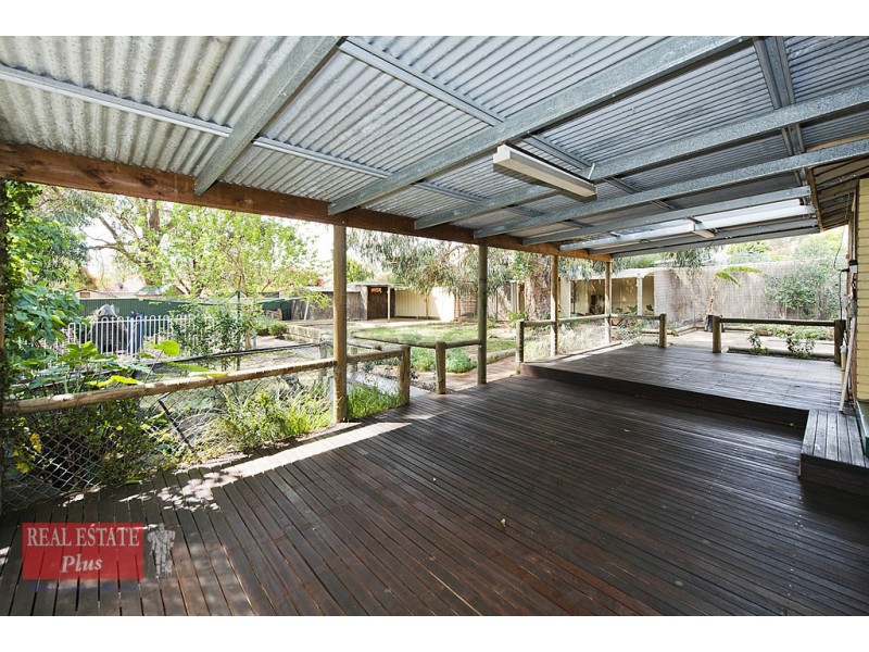 7 Gladstone Avenue, Swan View WA 6056