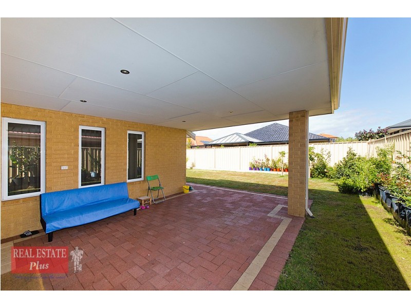 165 Amherst Road, Canning Vale WA 6155