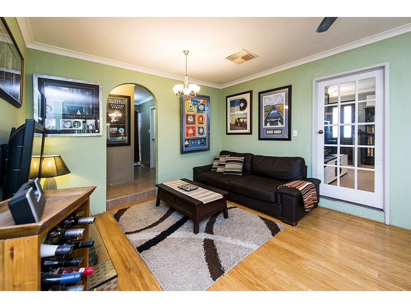 17 Egan Place, Midland WA 6056