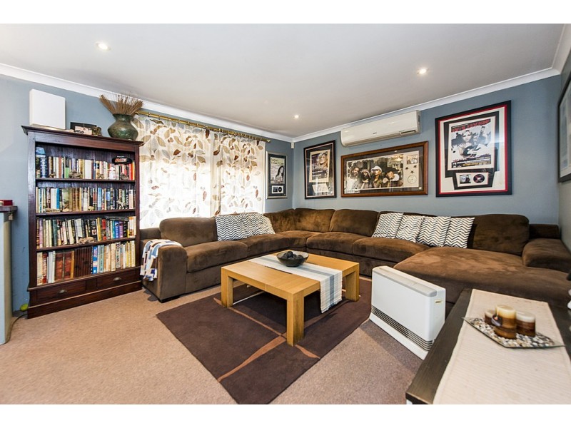 17 Egan Place, Midland WA 6056