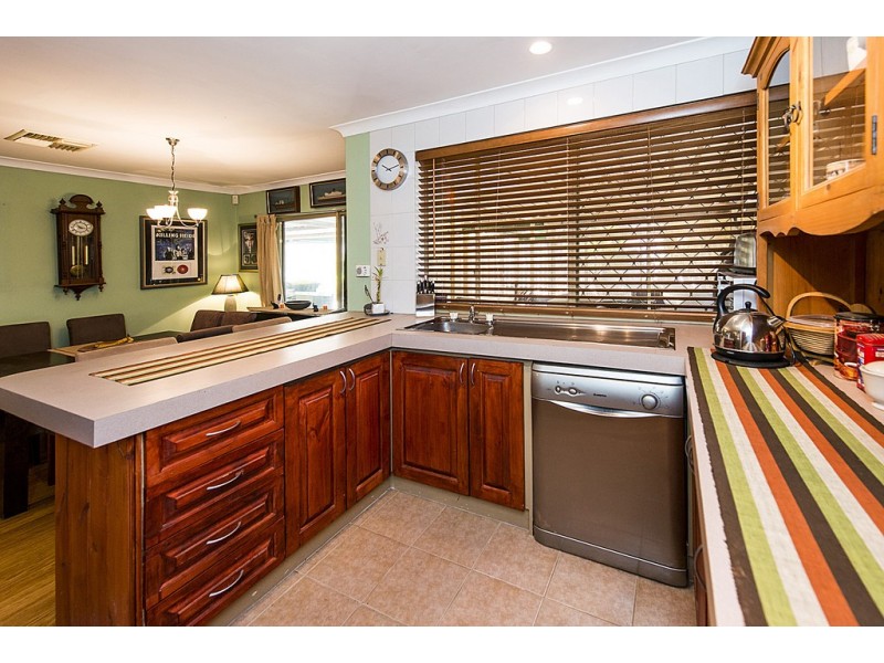 17 Egan Place, Midland WA 6056