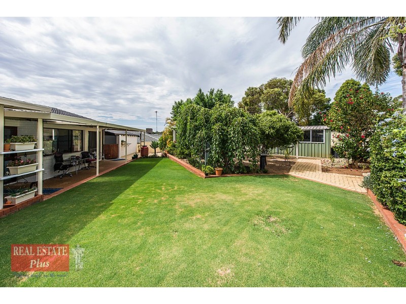 29 Pagnell Way, Swan View WA 6056