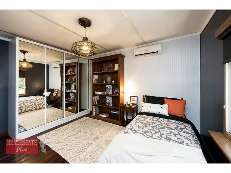 106 Clayton Street, Bellevue WA 6056