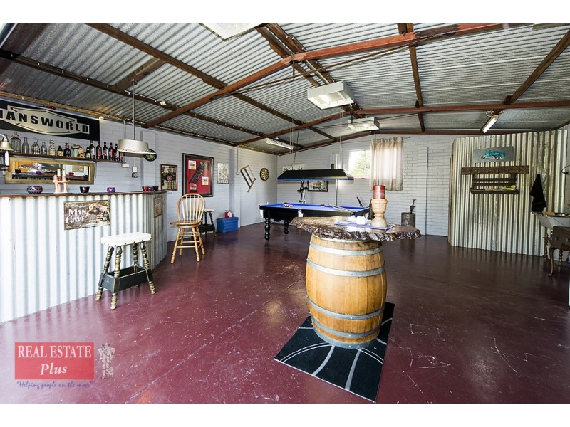 106 Clayton Street, Bellevue WA 6056