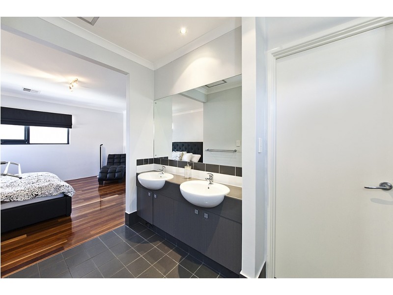 19 Centaur Circle, Woodbridge WA 6056