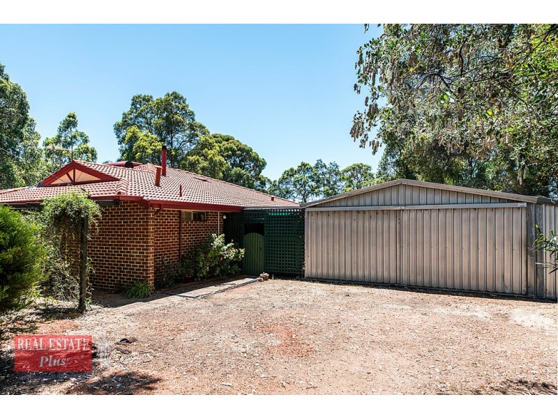 25 Elmore Street, Mount Helena WA 6082