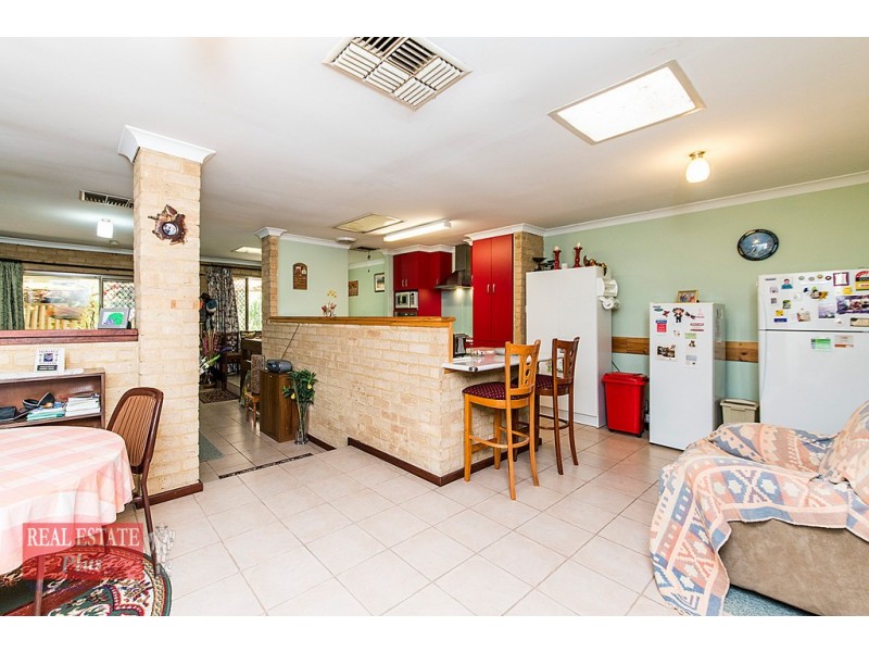 25 Elmore Street, Mount Helena WA 6082