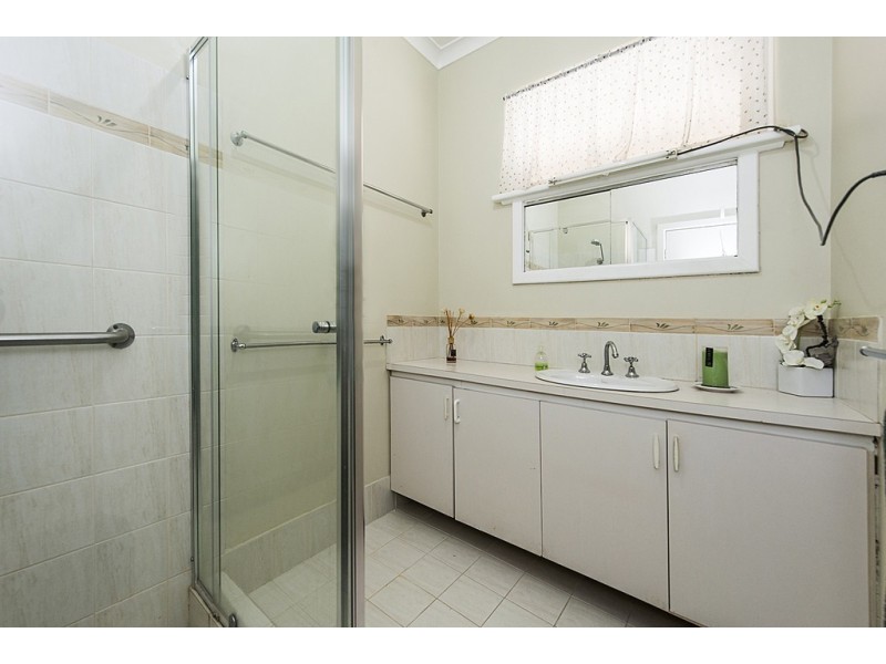 3 Marloo Road, Greenmount WA 6056