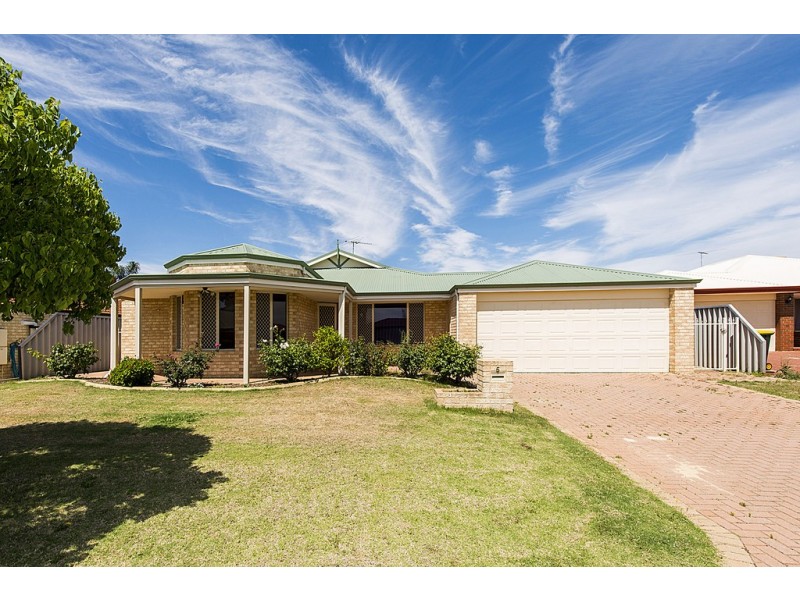 5 Tuscany Place, Caversham WA 6055