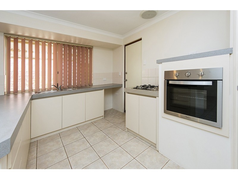 5 Tuscany Place, Caversham WA 6055