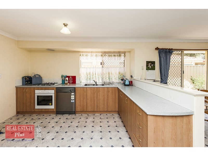 33 Holywell Street, Middle Swan WA 6056