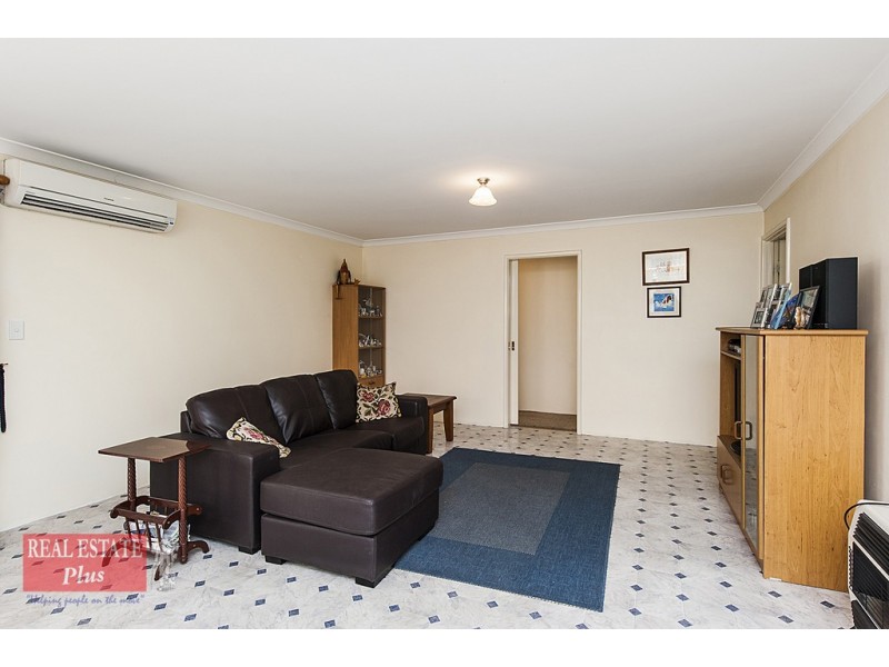 33 Holywell Street, Middle Swan WA 6056