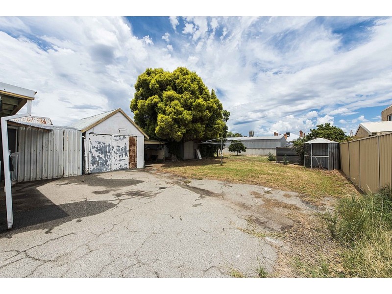 51 Charles Street, Midland WA 6056