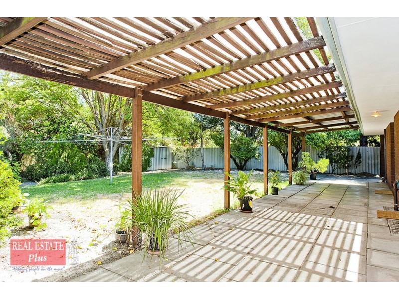 38 Juniper Way, Forrestfield WA 6058