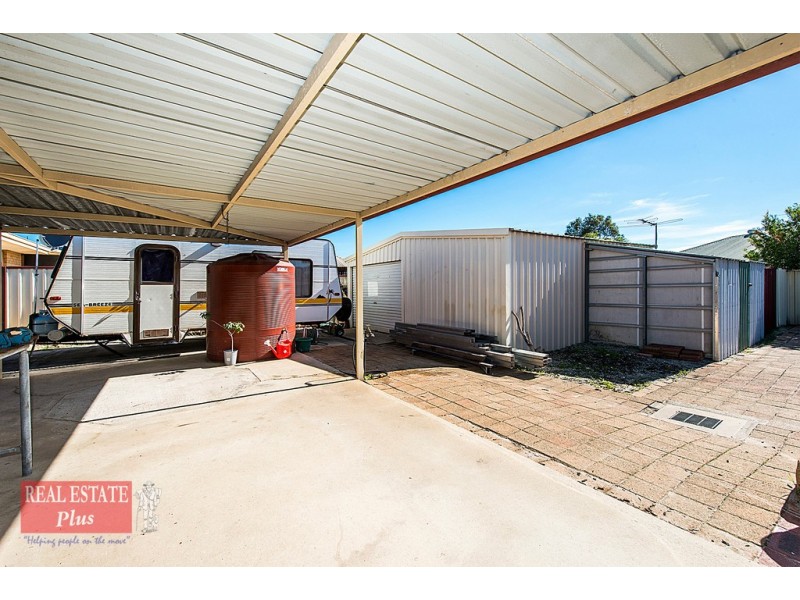 34 Wittenoom Road, High Wycombe WA 6057