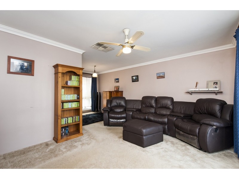 198 Maida Vale Road, High Wycombe WA 6057