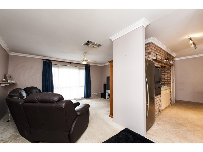 198 Maida Vale Road, High Wycombe WA 6057