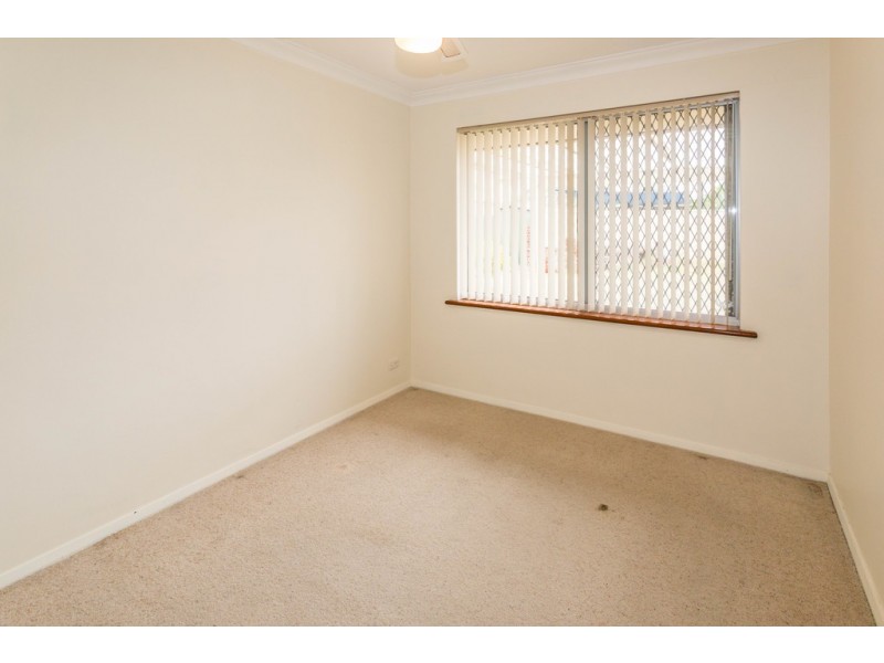 16 Carissa Way, Forrestfield WA 6058