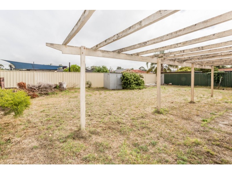 16 Carissa Way, Forrestfield WA 6058