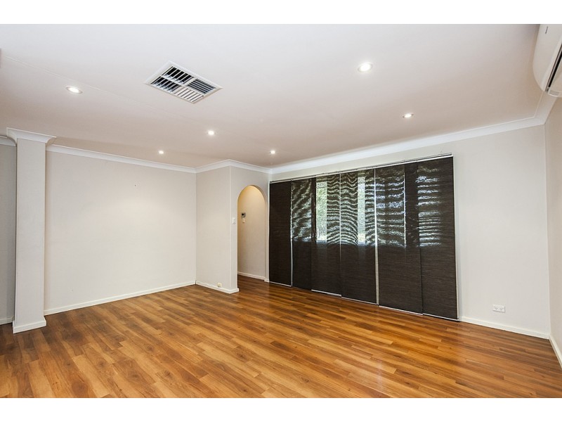 5 Plume Court, Lesmurdie WA 6076