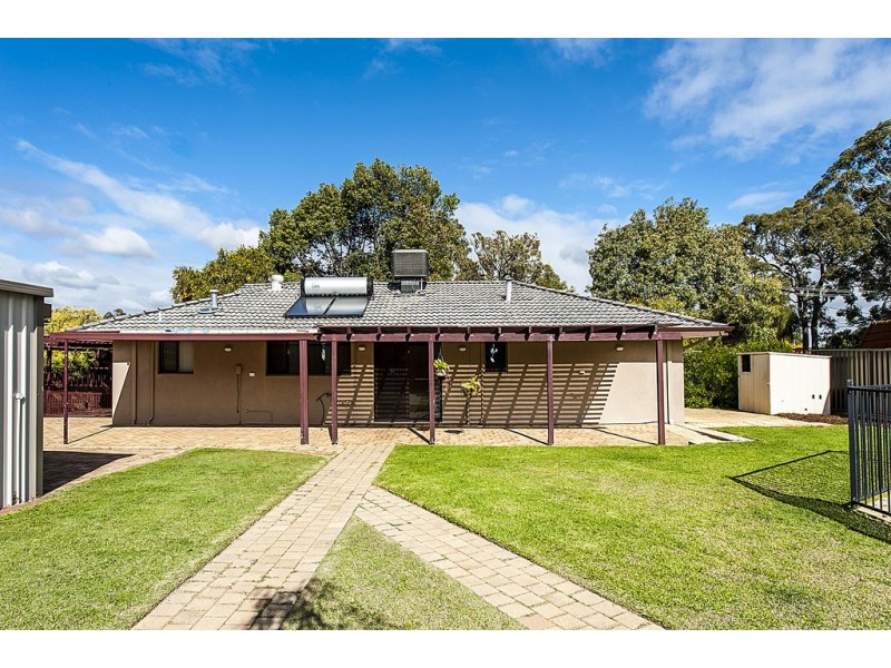 5 Plume Court, Lesmurdie WA 6076