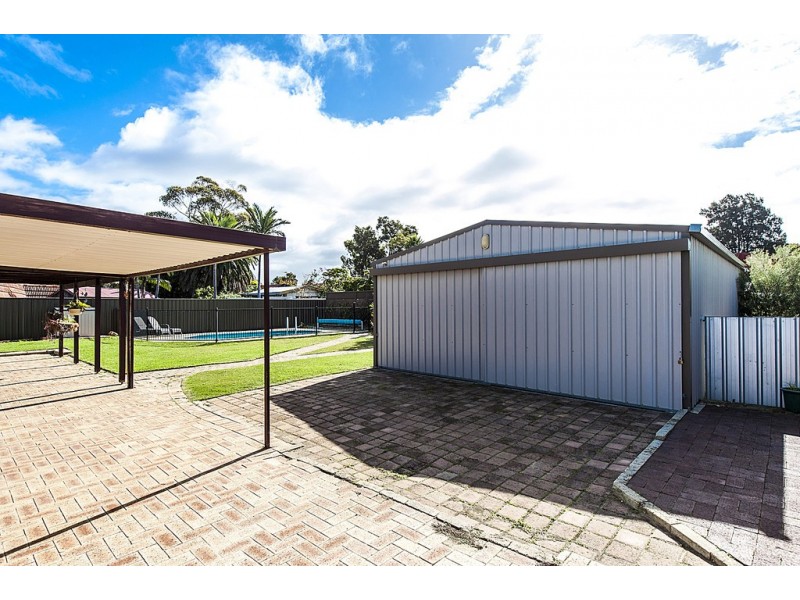 5 Plume Court, Lesmurdie WA 6076