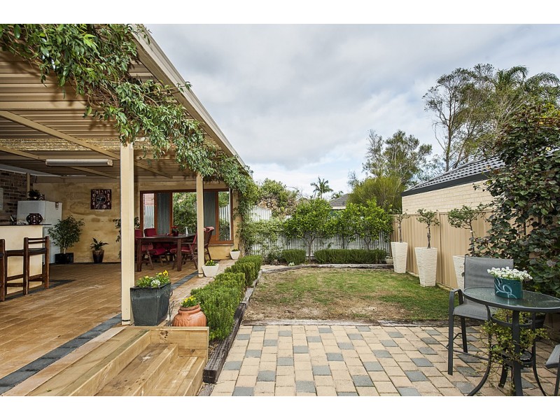 9 Fernan Road, High Wycombe WA 6057