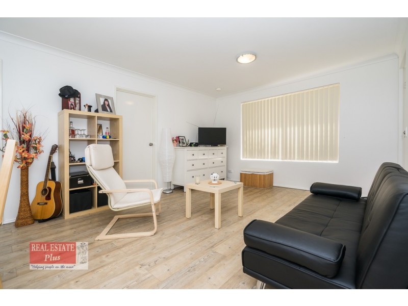 4/84 Agincourt Drive, Forrestfield WA 6058