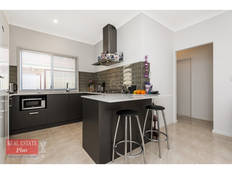 71A Newburn Road, High Wycombe WA 6057