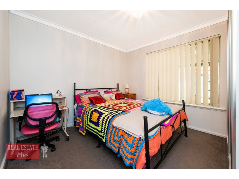 45 Chartwell Way, Swan View WA 6056