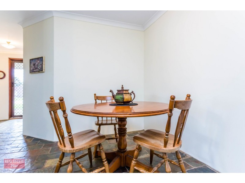 5 Mallee Way, Forrestfield WA 6058