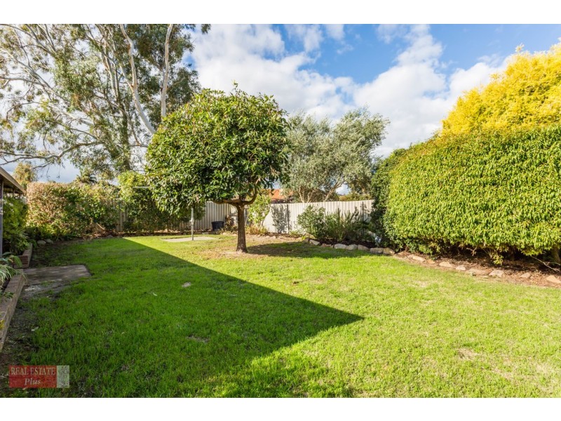 5 Mallee Way, Forrestfield WA 6058