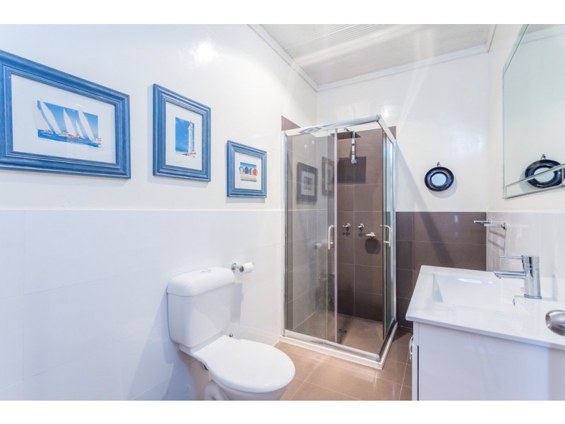 2 Windoo Place, Koongamia WA 6056