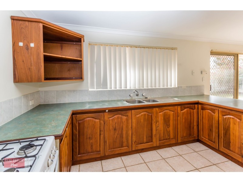 1 Wyperfeld Gardens, Ballajura WA 6066