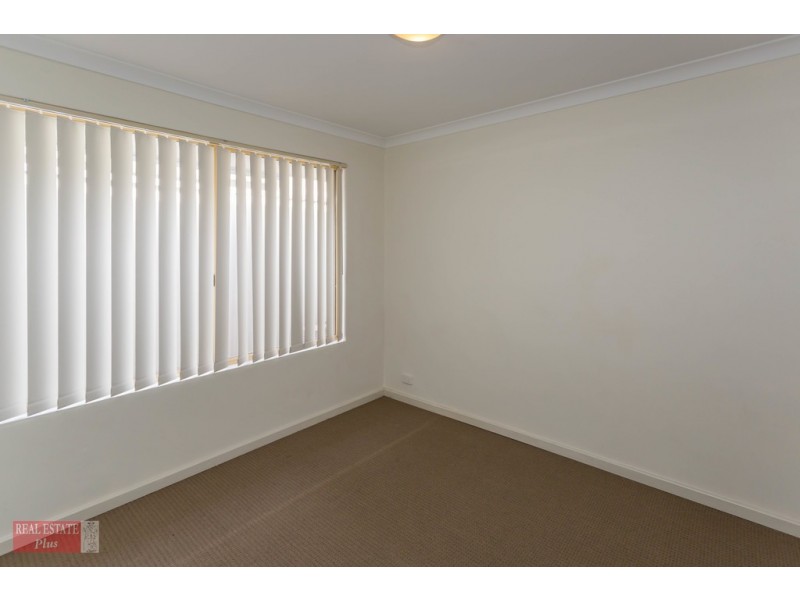 1 Wyperfeld Gardens, Ballajura WA 6066