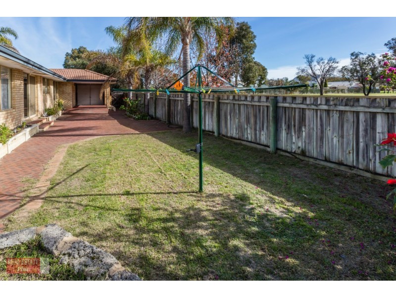 1 Wyperfeld Gardens, Ballajura WA 6066