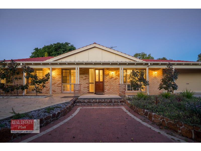 10 Settler Place, Greenmount WA 6056