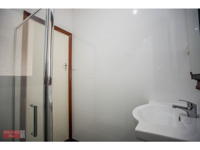 1 Baloo Place, Koongamia WA 6056