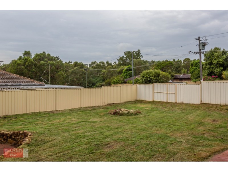 1 Baloo Place, Koongamia WA 6056